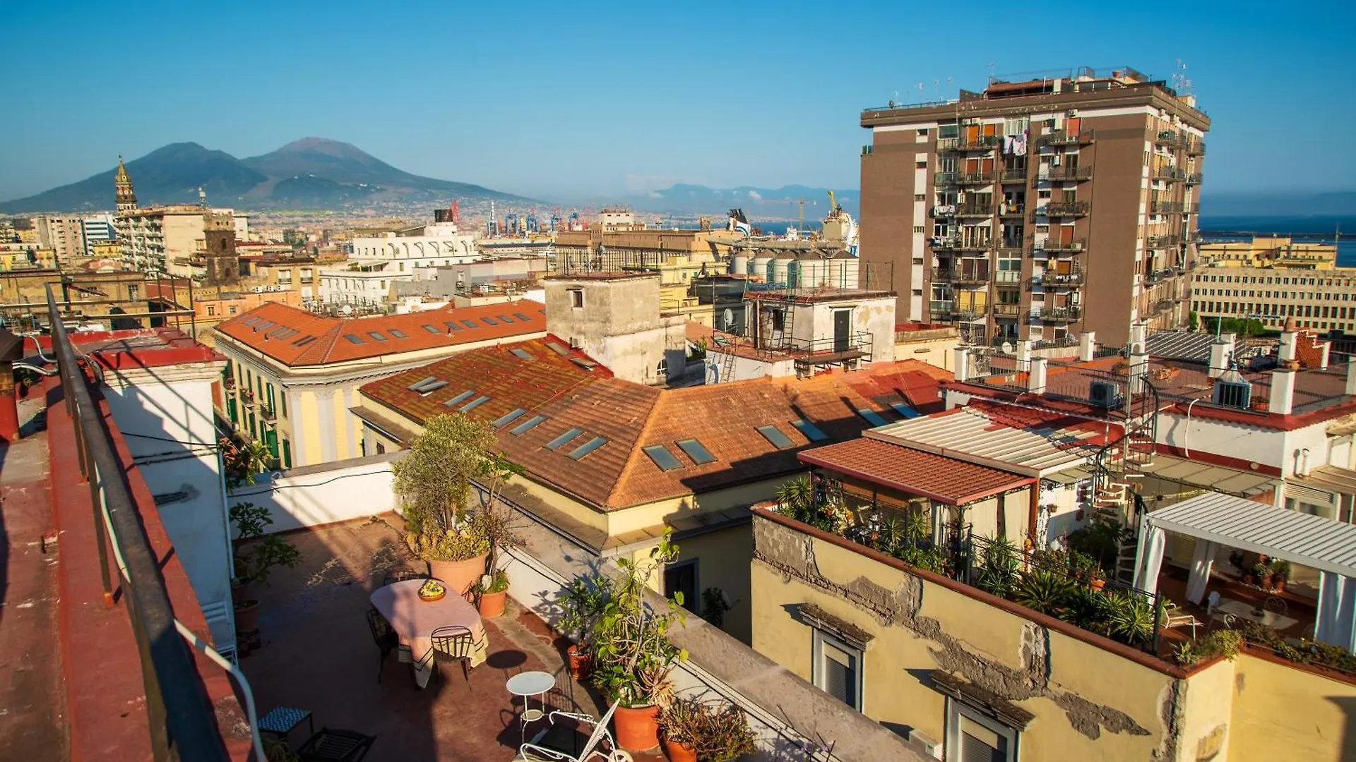 Penthouse Terrazza Vesuvio Apartment Naples