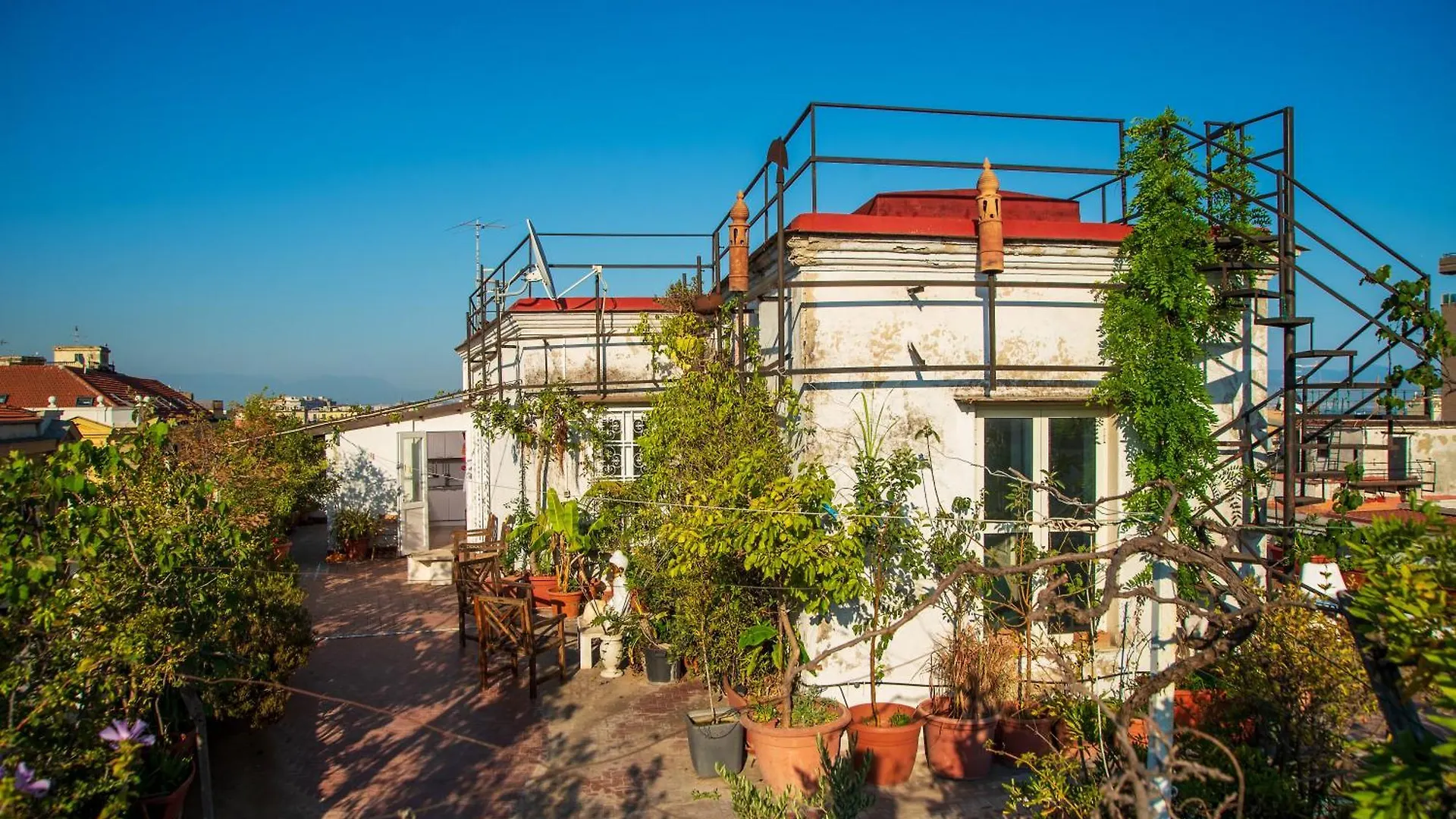 Penthouse Terrazza Vesuvio Apartment Naples