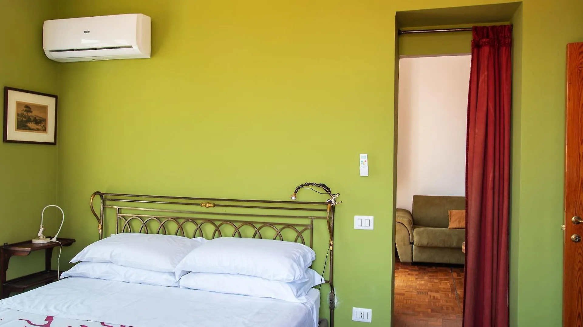 Penthouse Terrazza Vesuvio Apartment Naples 0*,  Italy